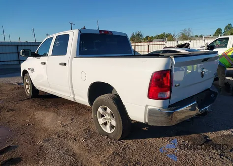 2023 Ram 1500 Classic Slt 4X4 6'4 Box z USA, uszkodzony, nr VIN 1C6RR7TT1PS565228
